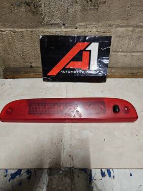 Ford 176-02009 09 Escape 3rd Brake Light Avoidance Lamp With Wash Nozzle Gate-mnt Oem
