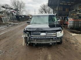 176.fd1312 Ford Flex 2012 High Mounted Stop Light 935115