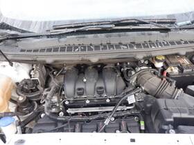 1797105 Ford Used Center High Mount Stop Light Fits 2015 Edge Grade A