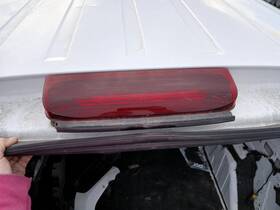 Ford 2652094 Used Center High Mount Stop Light Fits 2021 Transit Connect Grade A