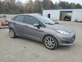3636504 Ford Used Center High Mount Stop Light Fits 2014 Fiesta Grade A