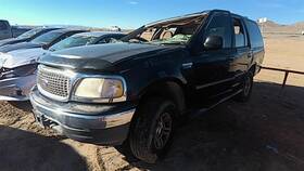 3668195 Ford Used Center High Mount Stop Light Fits 1999 Expedition Grade A
