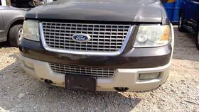 3904382 Ford Used Center High Mount Stop Light Fits 2005 Expedition Grade A