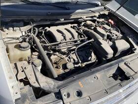 4409111 Ford Used Center High Mount Stop Light Fits 2017 Flex Grade A