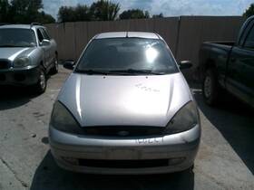 4875951 Ford Used Center High Mount Stop Light Fits 2003 Focus Grade A
