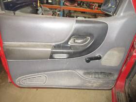 5903926 Ford Used Center High Mount Stop Light Fits 2000 Ranger Grade A