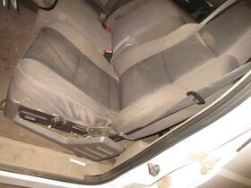 7027669 Ford Used Center High Mount Stop Light Fits 2009 F250sd Pickup Grade A