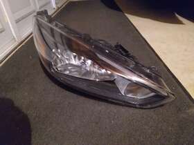 F1ez13008gw Ford 2015-2018 Focus Halogen Right Passenger Rh Headlight Lamp Oem