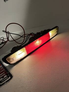 F4tb-13a613 Ford 1992-1996 F-150 F-250 F-350 Bronco Third Brake Light Oem