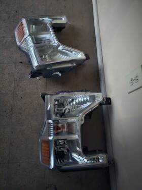 Lc3b-13005-ad Ford 2020 2021 2022 F250 F350 F450 Headlight Oem Halogen Headlamp