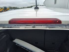 176.fd8c17 Ford Truck Escape 2017 High Mounted Stop Light 3843129