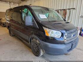 176.fd8j16 Ford Truck Transit25 2016 High Mounted Stop Light 3733612