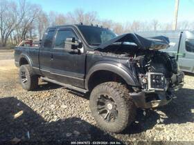 176.fd8n15 Ford Truck F350sd 2015 High Mounted Stop Light 3279846