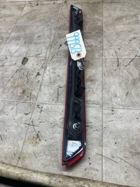 176-99951 Fusion 2011 Ford 3rd Brake Avoidance Light
