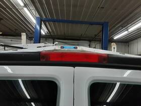 1545709 Gmc Used Center High Mount Stop Light Fits 2014 Savana 2500 Van Grade A