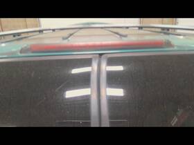 4721012 Gmc Used Center High Mount Stop Light Fits 1999 Suburban 2500 Grade A