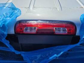6738902 Gmc Used Center High Mount Stop Light Fits 2018 Sierra Denali 1500 Grade A
