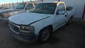 Gmc 6815709 Used Center High Mount Stop Light Fits 1999 Sierra 1500 Pickup Grade A