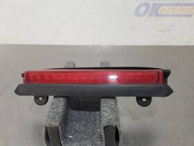 176.gm9c05 Gmc Truck 05 2005 Yukon Third Brake Light