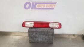 176.gm9n06 Gmc Truck 06 2006 Sierra 2500 High Mounted Stop Lamp Third Brake Light