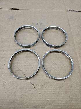 Eg-13015-ba Hella Set Of 4 Original Sb111 Small 6 Inch Headlight Mount Retaining Rings 5-3/4