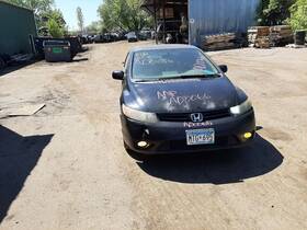 176.ho1c06 Honda Civic 2006 High Mounted Stop Light 958501