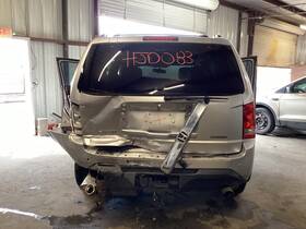 6679845 Honda Used Center High Mount Stop Light Fits 2014 Pilot Grade A