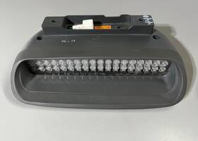 97250-26 Honda 2003-2006 Hyundai Santa Fe Third 3rd Brake Light Stop Lamp High Mount Oem 97250-26 Honda 2003-2006 Hyundai Santa Fe Third 3rd Brake Light Stop Lamp High Mount Oem