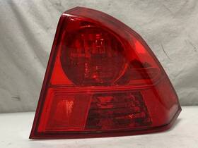 P2659r Honda 03-05 Civic Passenger Right Side Tail Light Oem
