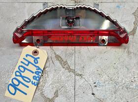 176-998942 Hyundai 2012 Accent 3rd Brake Light Rear Center Avoidance Lamp Oem