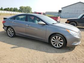 176.hy1s13 Hyundai Sonata 2013 High Mounted Stop Light 3961540