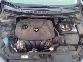 3252832 Hyundai Used Center High Mount Stop Light Fits 2014 Elantra Grade A 3252832 Hyundai Used Center High Mount Stop Light Fits 2014 Elantra Grade A