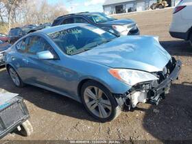 3937425 Hyundai Used Center High Mount Stop Light Fits 2012 Genesis Grade A