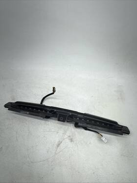 286-23005 Infiniti 2008-2013 G37 Convertible Rear Trunk Third Brake Light Oem