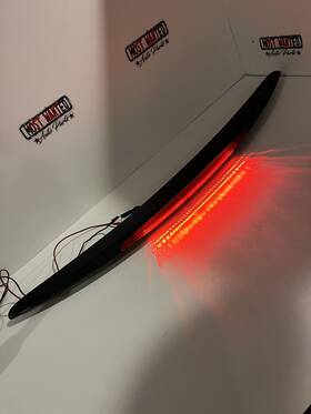 6w8344210a Jaguar 07-15 Xk Trunk Boot Spoiler Upper Third Brake Tail Light Oem