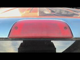 2634360 Jeep Used Center High Mount Stop Light Fits 2002 Liberty Grade A
