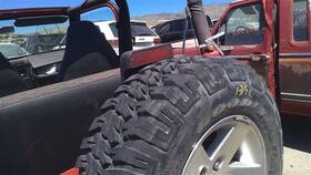 2983571 Jeep Used Center High Mount Stop Light Fits 1999 Wrangler Grade A