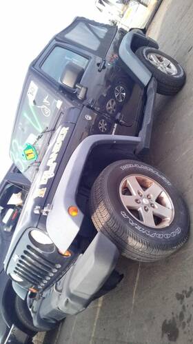 5784044 Jeep Used Center High Mount Stop Light Fits 2010 Wrangler Grade A