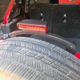 Jeep 6655064 Used Center High Mount Stop Light Fits 2019 Wrangler Grade A
