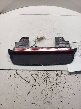 176.ki1e14 Kia Cadenza 2014 High Mounted Stop Light 1254278