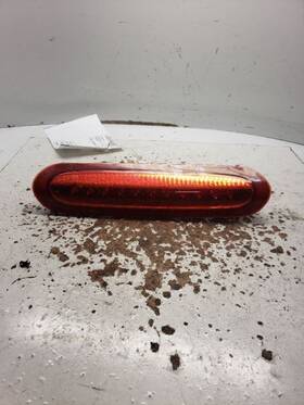 176.ki1p07 Kia Rondo 2007 High Mounted Stop Light 1183055