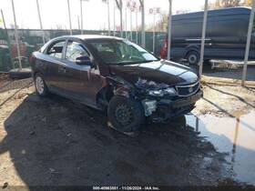 3237012 Kia Used Center High Mount Stop Light Fits 2010 Forte Grade A