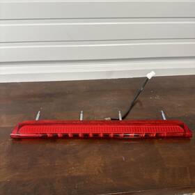 92700-c5000 Kia 2016 - 2020 Sorento Spoiler Mounted Rear Led 3rd Third Brake Light Oem