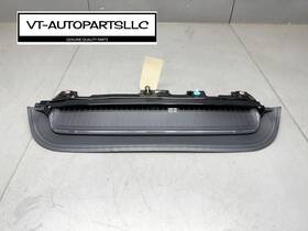 Kia 92700-j5 2018 - 2023 Stinger Rear Center High Mount Third 3rd Brake Light Lamp Oem