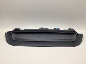 92700-j5se0gu Kia 2018-2023 Stinger Rear High Mount 3rd Third Stop Brake Light Lamp Oem