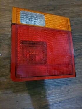 Amr4725 Land Rover 95-99 Range P38 Driver Side Tail Gate Mount Light