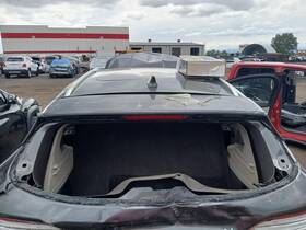 Lincoln 1860181 Used Center High Mount Stop Light Fits 2017 Mkc Grade A