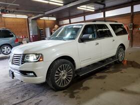 7172168 Lincoln Used Center High Mount Stop Light Fits 2015 Navigator Grade A
