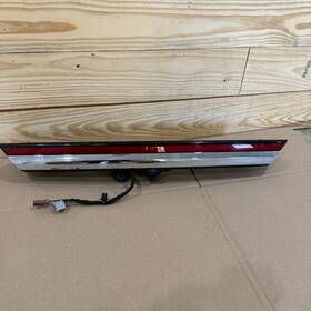 Lj7b-13b433-bk Lincoln 2020 - 2024 Corsair Rear Center Led Brake Light And Camera