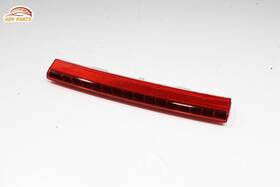 675000580 Maserati Levante Rear High Mount 3rd Stop Brake Light Lamp Oem 2017 - 2020